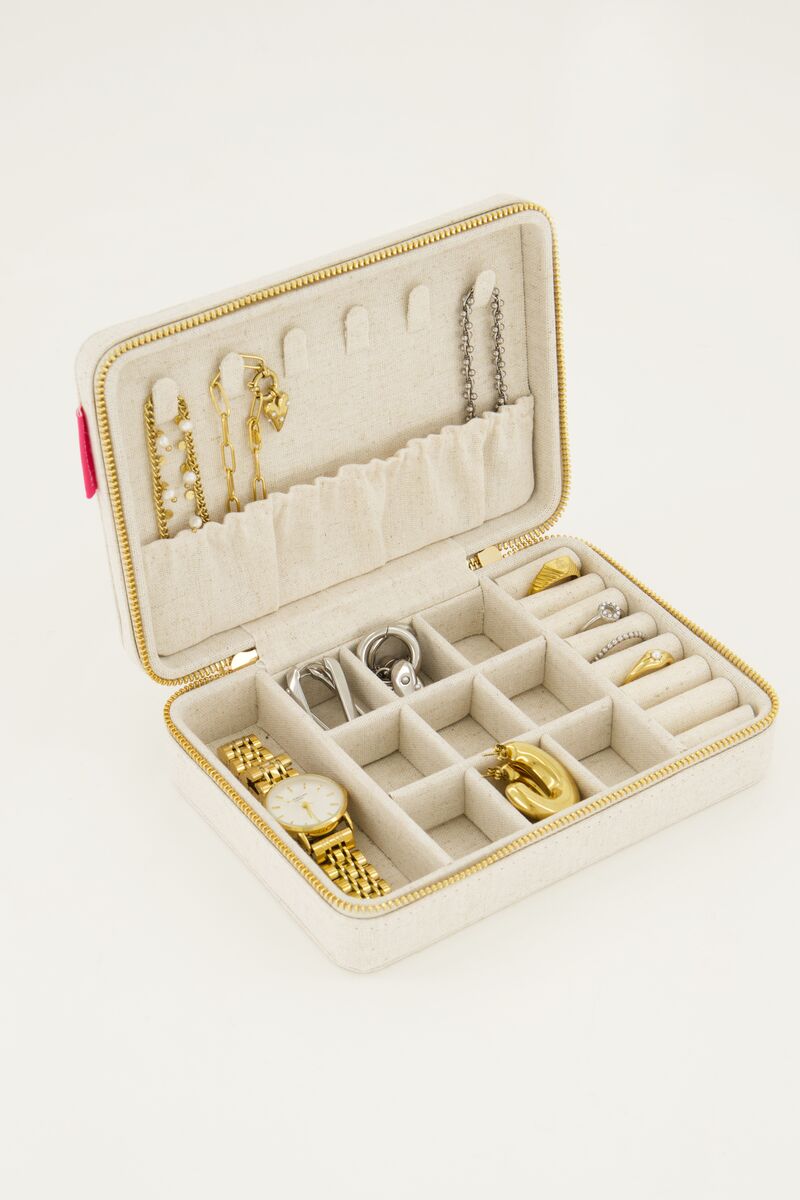 Beige linen look jewelry case